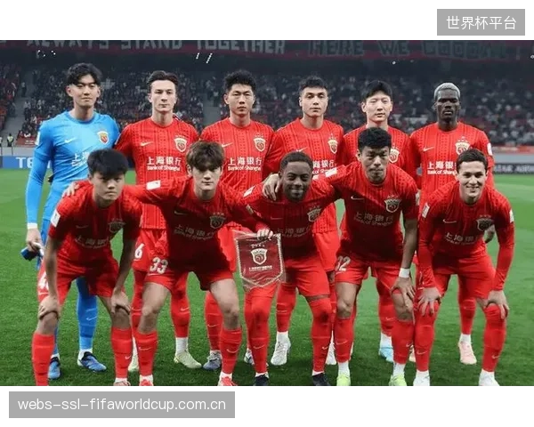 颜骏凌发挥定海神针作用，力保上海海港球门不失并带走三分。